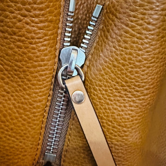 Burberry Brown Leather Tote Bag like new - Picture 8 of 12